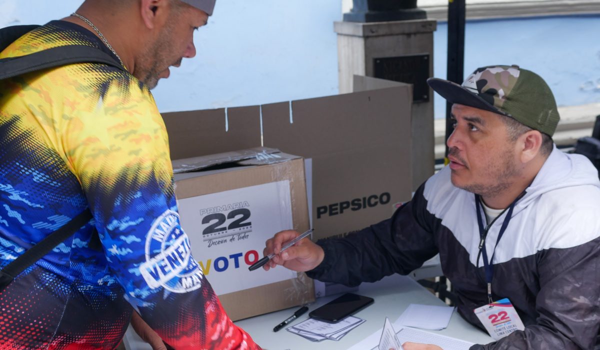 Ciudadanos venezolanos en el mundo también participaron en elección primaria del 22 de octubre. Foto: VeneActiva