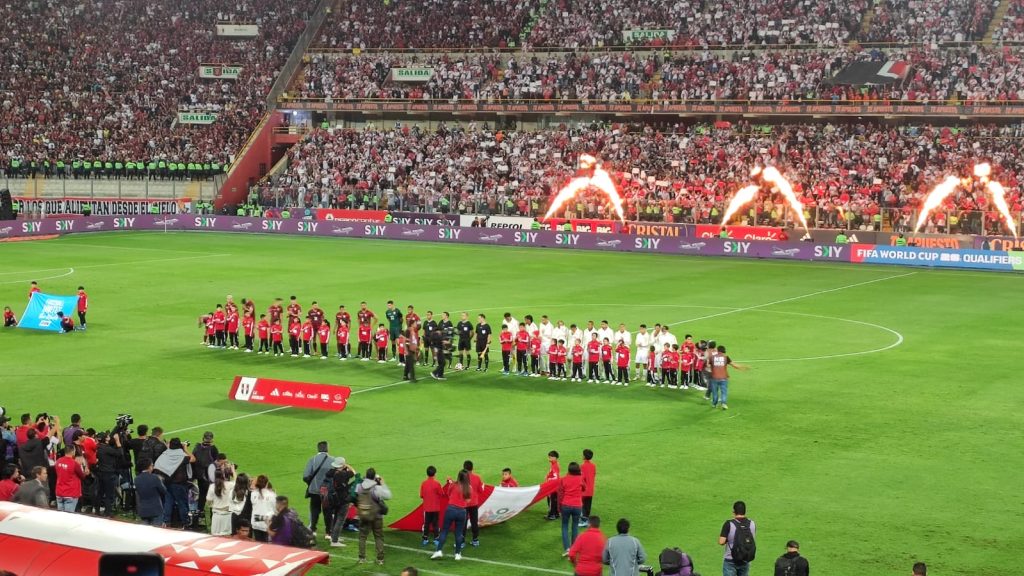 Venezuela y Perú jugaron un partido de fútbol como parte de las Eliminatorias Sudamericanas 2026.